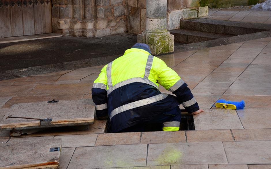 déboucher canalisation tout al egout Persan